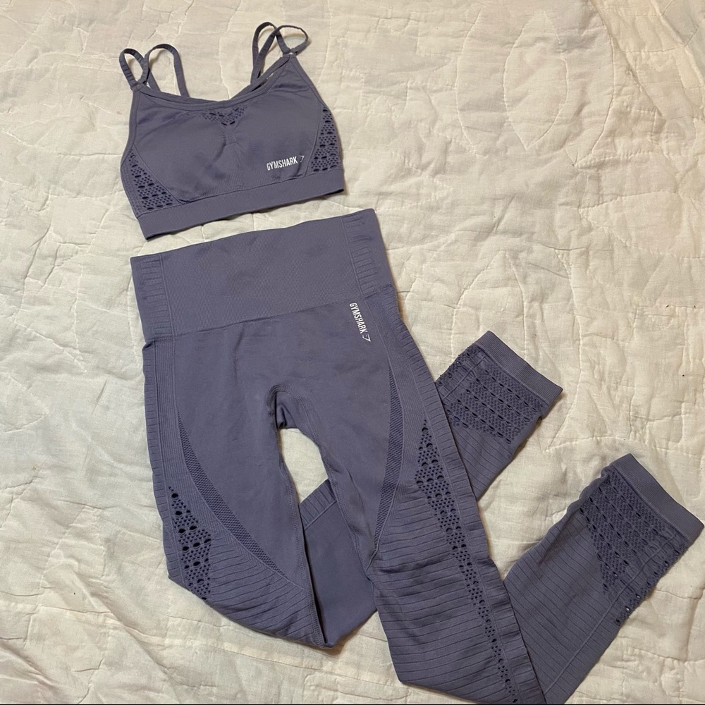 Gymshark set sports bra and leggings